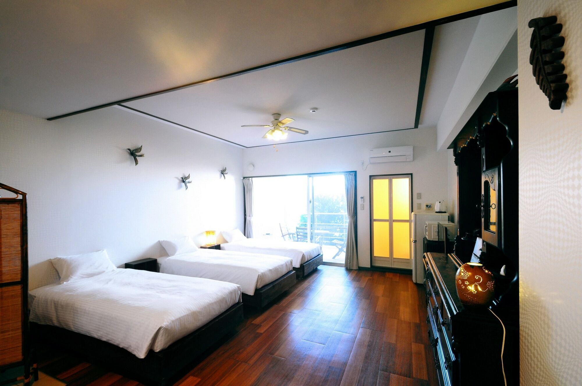 Pension Sunset Beach Накиджин Екстериор снимка